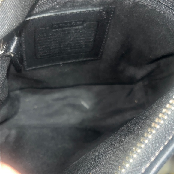 Vintage Coach Soho crossbody or shoulder bag with tassel - Picture 7 of 8